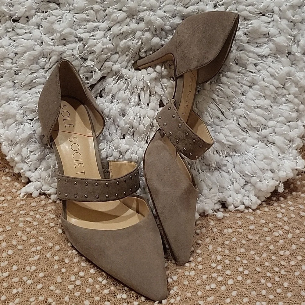 Sole Society Suede Heels - Picture 1 of 12